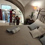 Azalea House